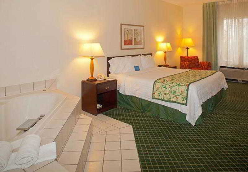 Fairfield Inn & Suites By Marriott Cleveland Streetsboro Buitenkant foto